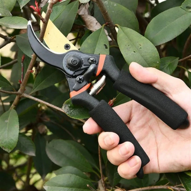 Multifunctional Branch Pruners