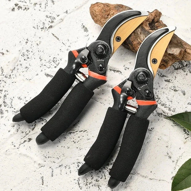 Multifunctional Branch Pruners